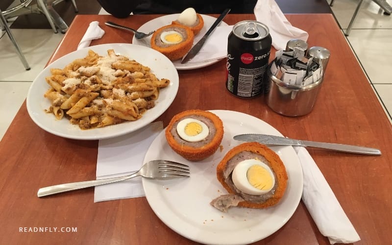 Comer barato en Londres: huevos escoceses