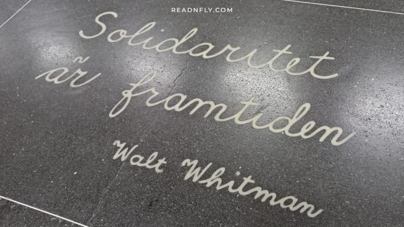 Walt Whitman en el metro de Estocolmo