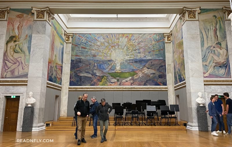 Murales El sol de Munch en Oslo